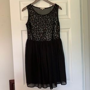 Black Cocktail Dress with Sequins and Low Back